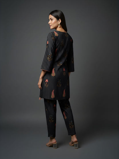Pure Cotton Striped Floral Kurta Set – Wholesale & Women Wear Manufacturing Supply