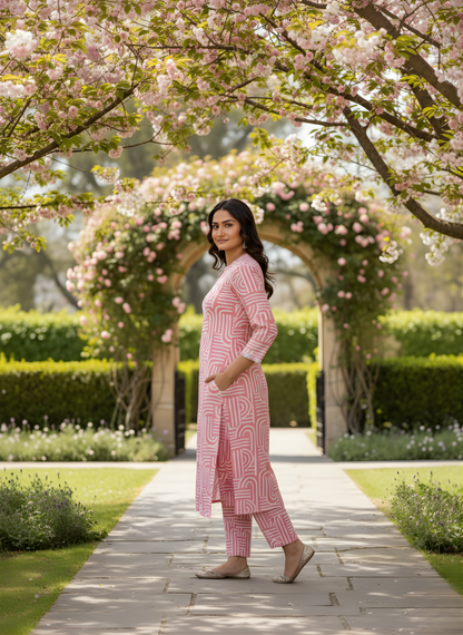 Ladies pink rayon kurta set daily wear