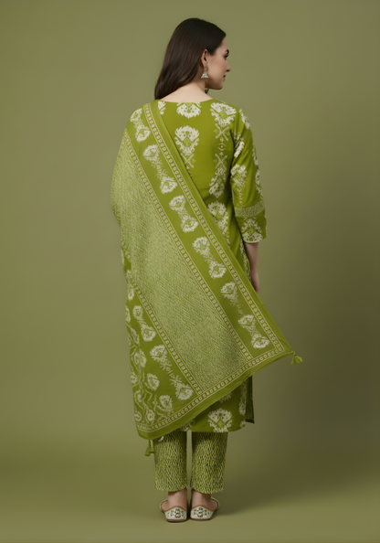 Women wear cotton dupatta set manufacturer