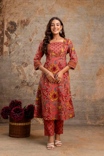 Neelufer Creation red cotton kurta set