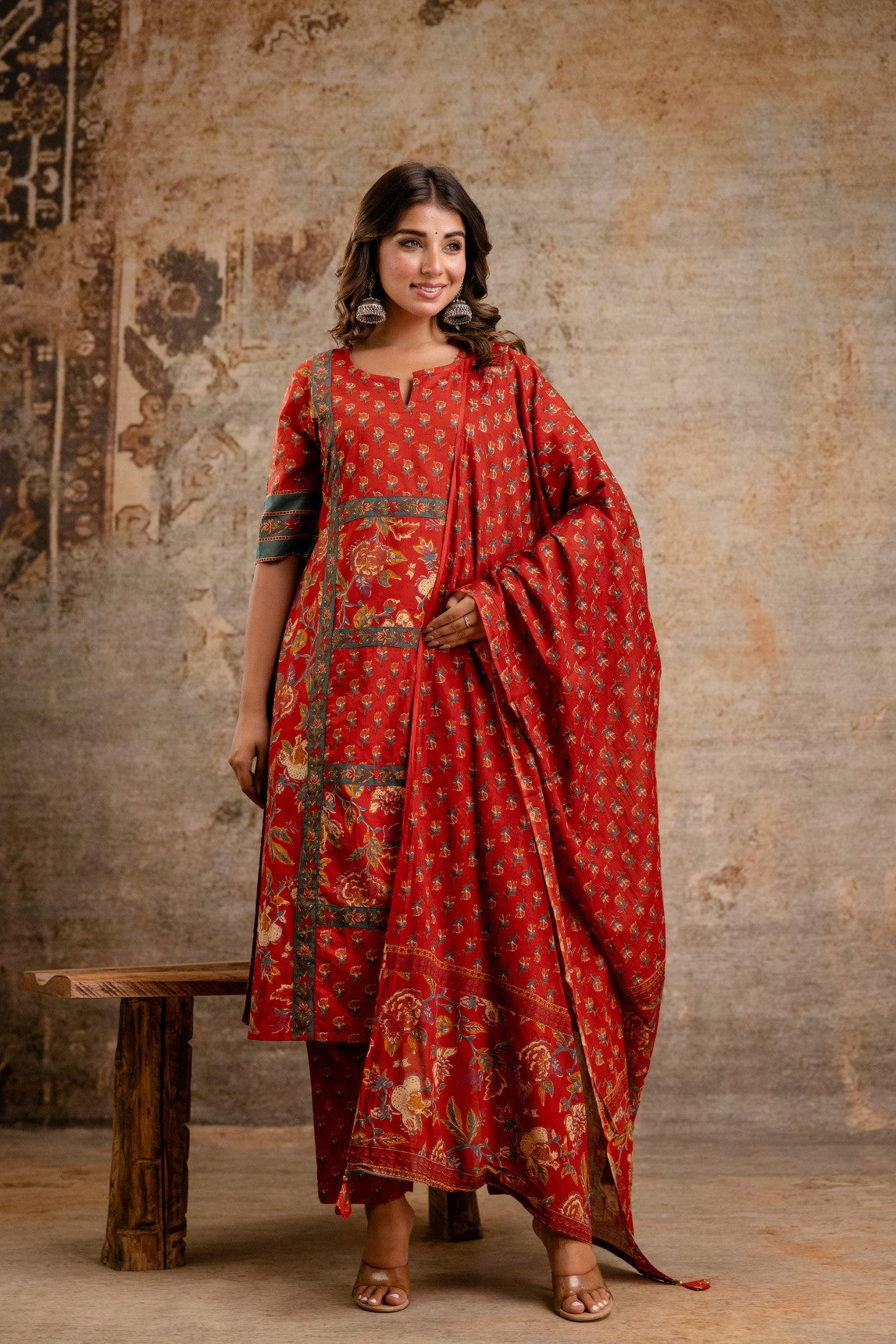 Neelufer Creation red Jaipuri cotton dupatta set wholesale