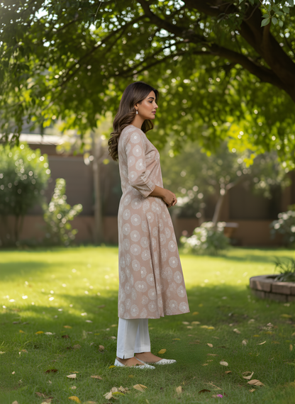 Women ethnic beige kurta set wholesale