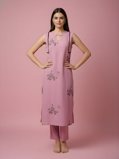 Cotton Dobby Kurta Set with Lining – Women Wear Wholesale Manufacturer India | Neelufer Creation
