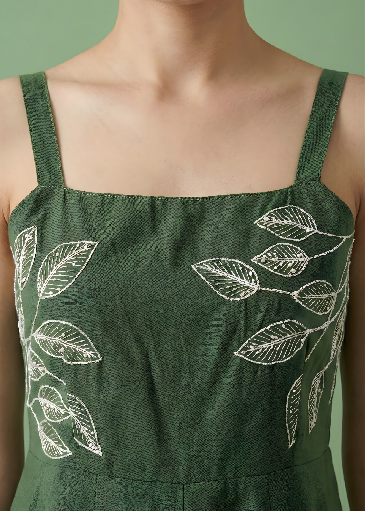 Premium green midi outfit front view