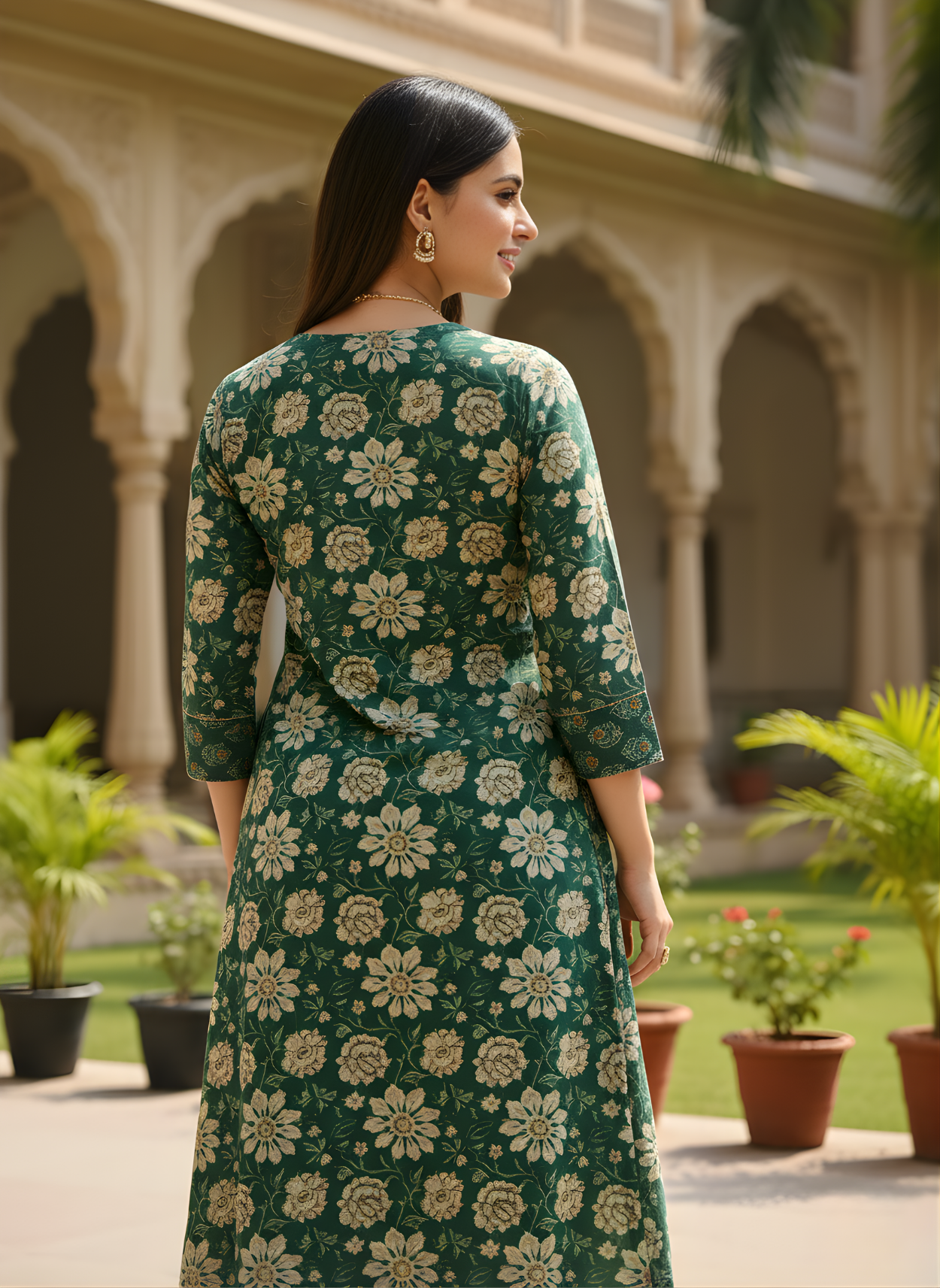 Emerald Green Pure Cotton Printed Kurta Set for Women | Manufacturer-Direct Wholesale Collection – Neelufer Creation