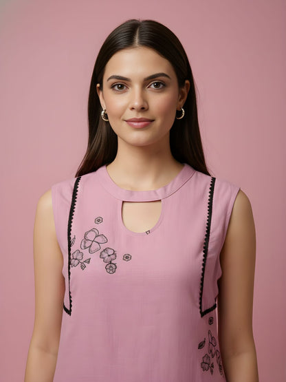 Cotton Dobby Kurta Set with Lining – Women Wear Wholesale Manufacturer India | Neelufer Creation