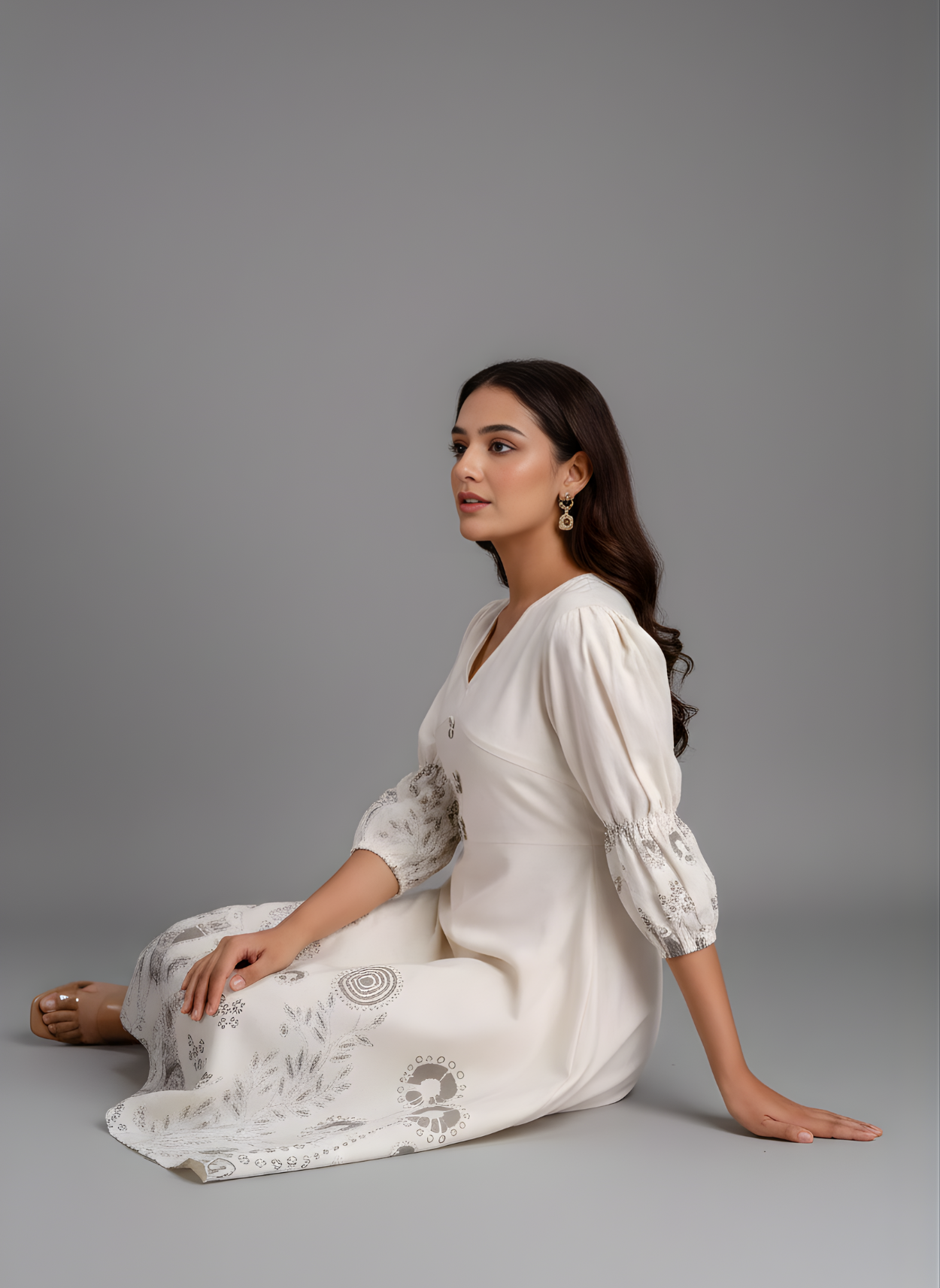 Grey ethnic wear dress with peach print