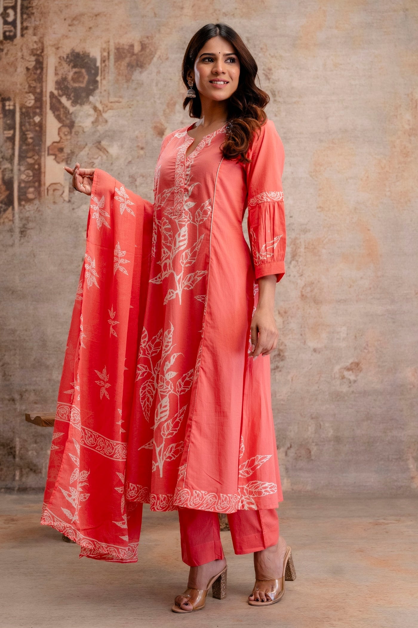 Neelufer Creation pure cotton dupatta set