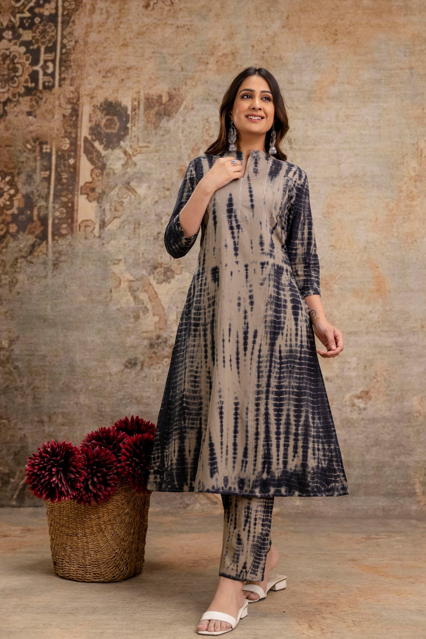 Indigo printed kurta set for boutique resale