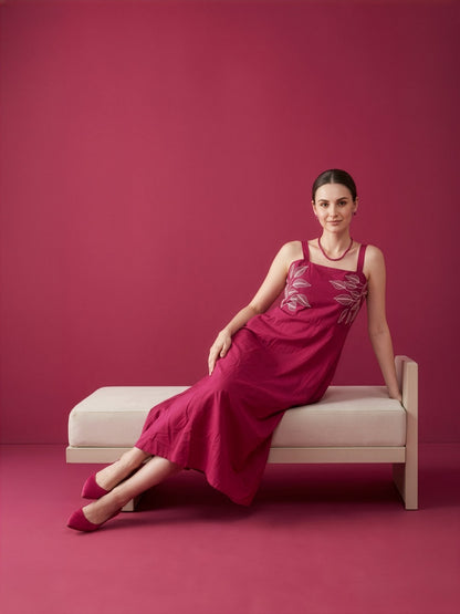 Wholesale Cotton Embroidered Middy Dress Manufacturer for Women Fashion