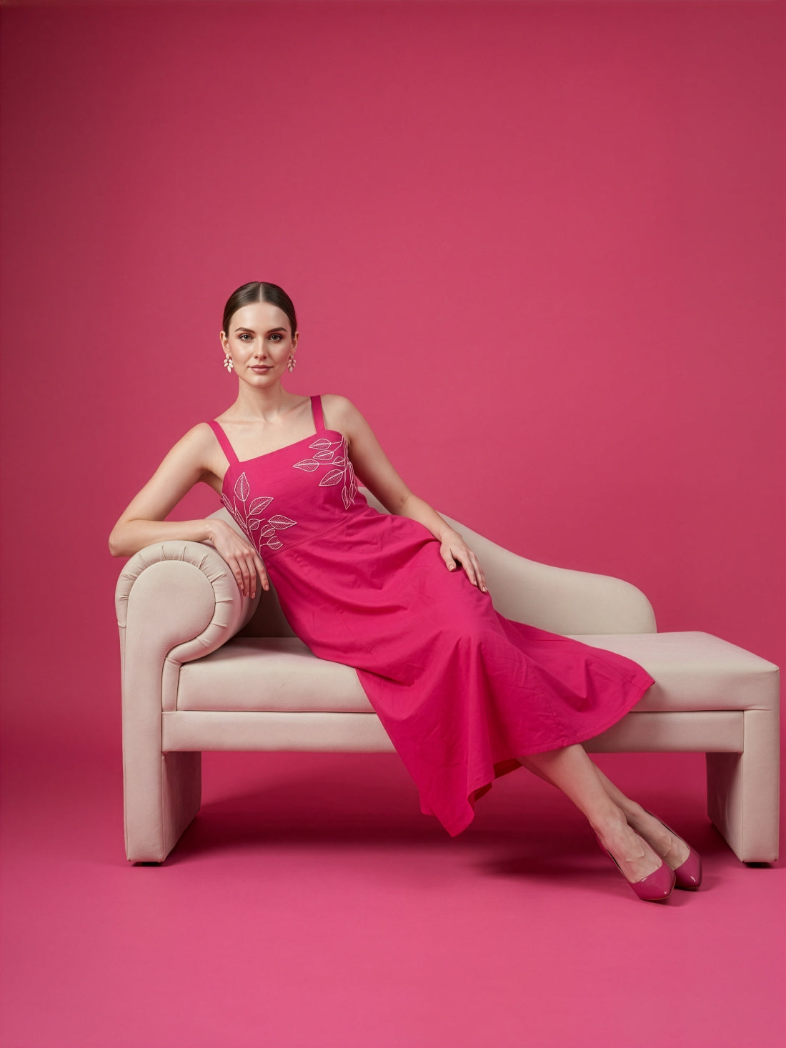 Pink sleeveless cotton middy dress wholesale supplier India