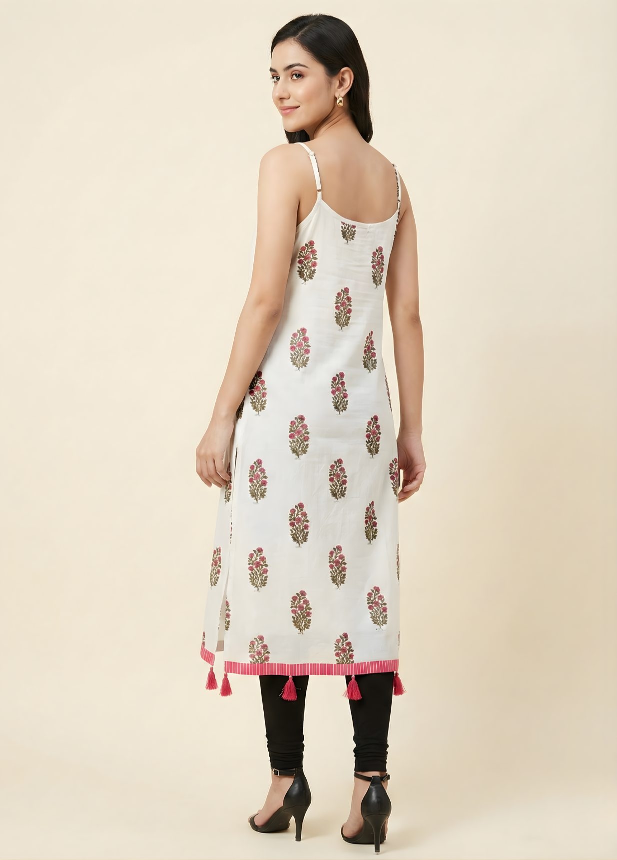 Ivory Red Floral Mul Cotton Kurti – Wholesale Manufacturer for Women’s Summer Wear