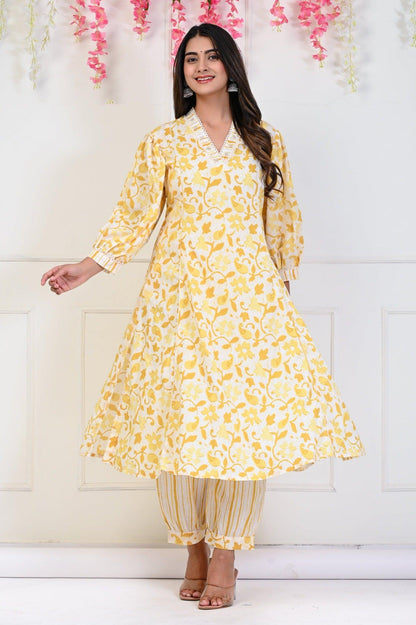 Elegant Kurta Set for Women – Shop Beautiful Ethnic Wear