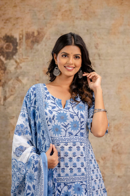 Traditional floral suit set for women