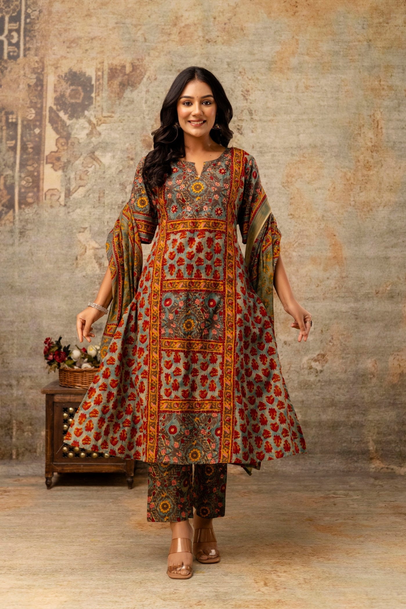 Women ethnic wear cotton dupatta set manufacturer