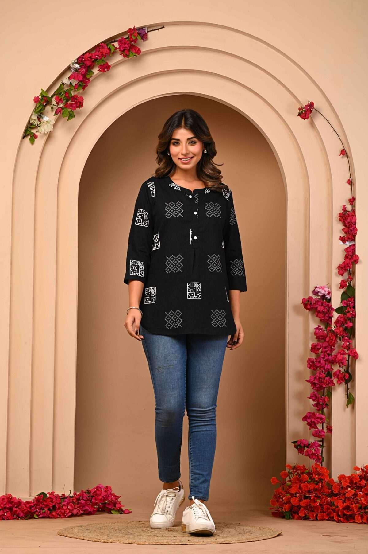 Short Tops for Women - Trendy & Comfortable Casual Wear