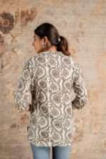 Trendy Tops for Women - Stylish and Comfortable Fit